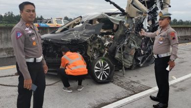 Tiga orang Tewas Akibat Kecelakaan di Ruas Jalan Tol Semarang-Solo