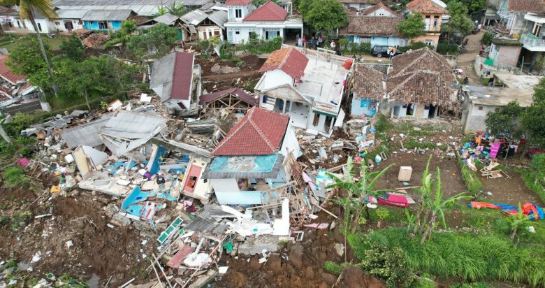 BNPB: Jumlah Korban Meninggal Dunia Pasca Gempa Cianjur Sebanyak 272 Orang