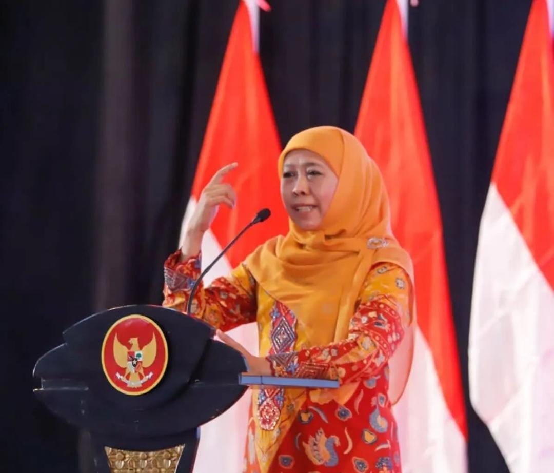 Khofifah Larang Pengusaha Beri Gaji Dibawah UMP