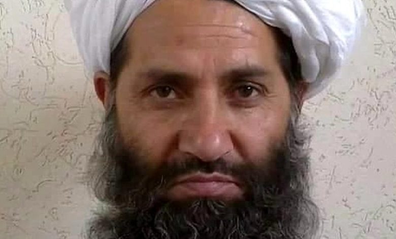 Mawlawi Hibatullah Akhundzada adalah pemimpin politik dan agama yang merupakan Panglima Tertinggi ketiga Taliban