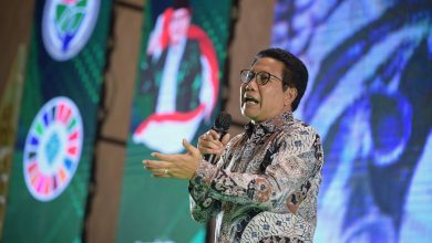 Mendes PDTT saat memberikan paparan tentang perlunya revisi UU Desa di Sleman, Yogyakarta. Sumber: Humas PDTT