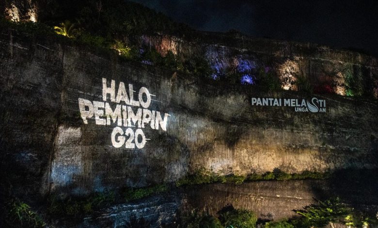 Poster “Pesan untuk Pemimpin G20” Greenpeace Indonesia Sumber Foto Twitter @GreenpeaceID