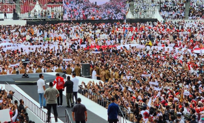 Presiden Jokowi saat menghadiri acara Nusantara Bersatu di Stadion GBK