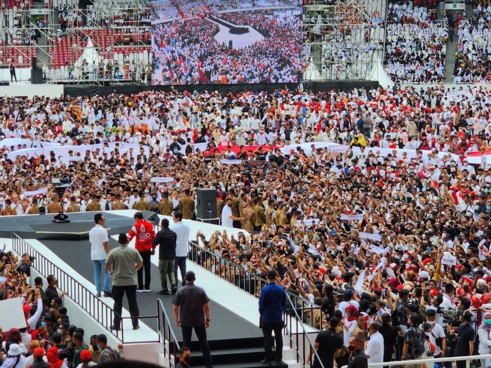 Presiden Jokowi saat menghadiri acara Nusantara Bersatu di Stadion GBK