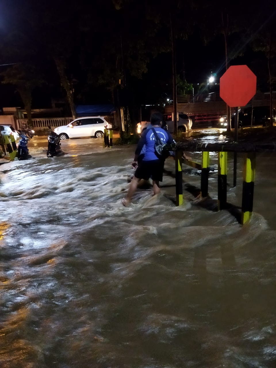 Ratusan Rumah di Banyuwangi  Porak Poranda Diterjang Banjir Bandang