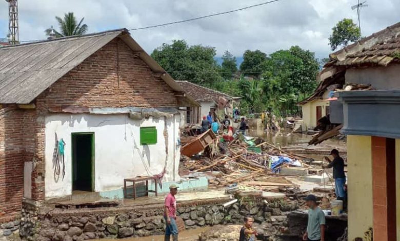 Imbas Banjir Bandang Banyuwangi, 32 Rumah di Kalibaru Rusak Berat