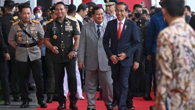 Jokowi Beri Sinyal Dukung Prabowo Nyapres