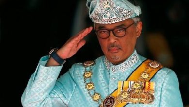 Raja Malaysia Al-Sultan Abdullah Riayatuddin Al-Mustafa Billah Shah.