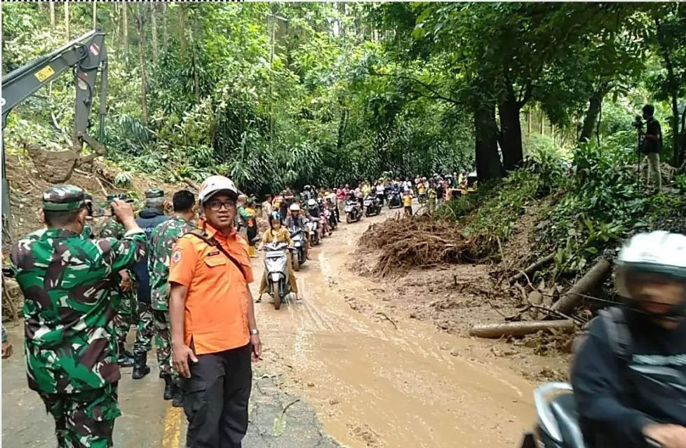 Pelabuhanratu Diberlakukan Buka Tutup