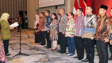 Khofifah Bentuk Tim Percepatan Akses Keuangan Daerah Guna Kurangi Rentenir Khofifah Bentuk Tim Percepatan Akses Keuangan Daerah Guna Kurangi Rentenir