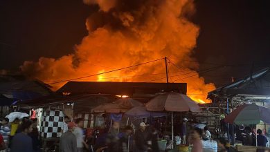 Ratusan Kios dan Rumah Ludes Terbakar di Ambon