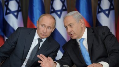 Vladimir Putin (Presiden Rusia) dan Benjamin Netanyahu (Perdana Menteri Israel)