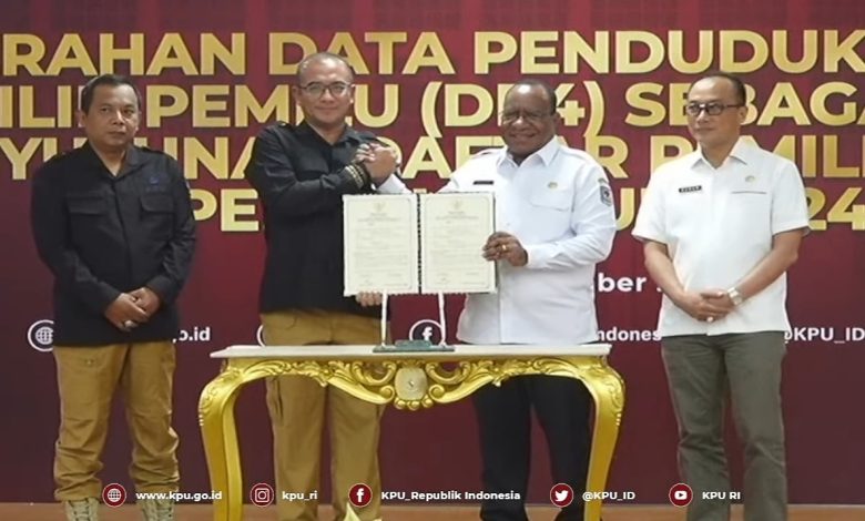 Penyerahan DP4. Sumber foto: YouTube KPU RI