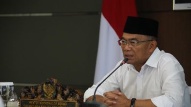 Menko PMK Ralat Pernyataan Cuti Bersama Natal Menteri Koordinator Bidang Pembangunan Manisia dan Kebudayaan (Menko PMK) Muhadjir Effendy
