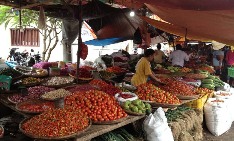 Pasar tradisional di Indonesia. Sumber foto Pixabay