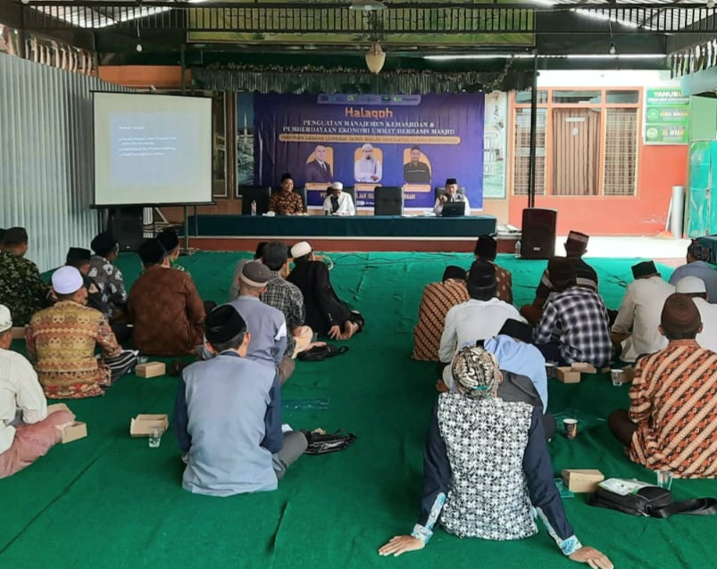 Saat kegiatan halaqoh penguatan menejemn kemasjidan dan pemberdayaan ekonomi umat Sumber Foto: Bagas