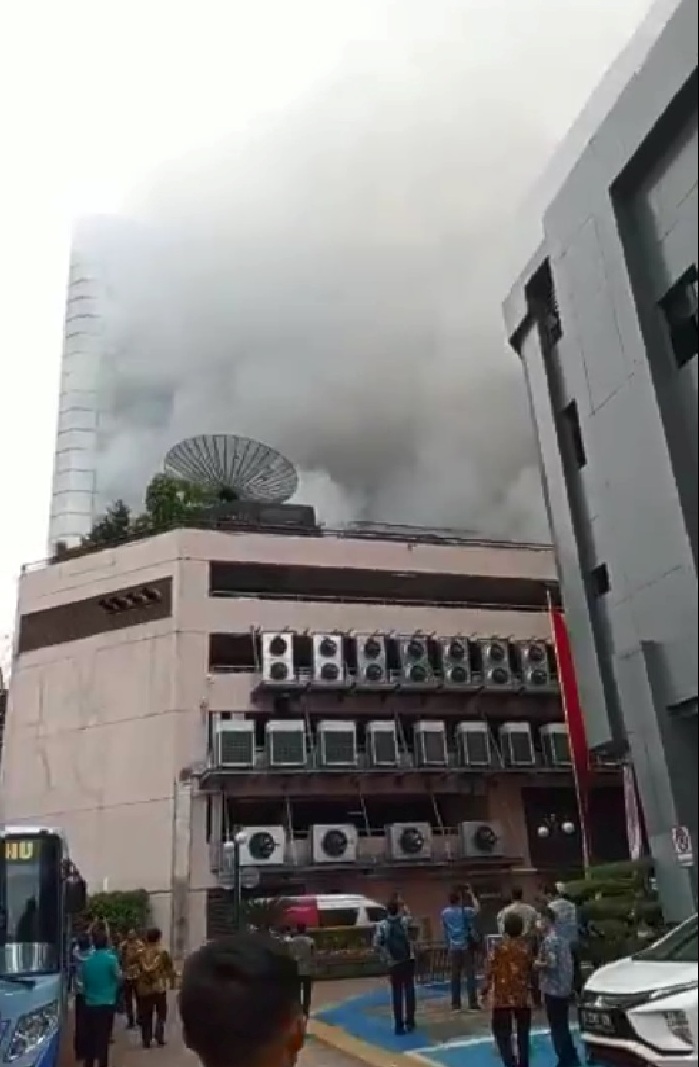 Tangkapan layar kebakaran di kantor kemenkumham