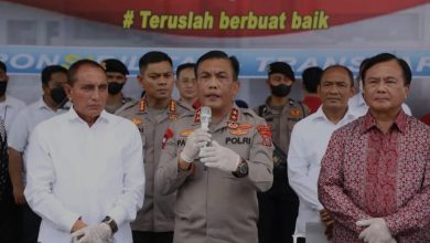 Polisi Sita 158 M Aset Apin BK Kapolda Sumut saat memberikan pemaparan kasus penagkapan juragan judi online Apin BK. Sumber: IG @poldasumaterautara
