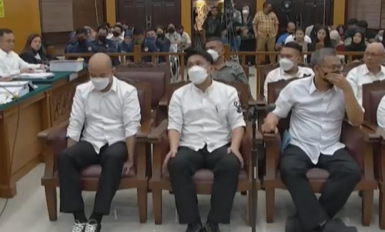 para saksi yang dihadirkan dalam sidang