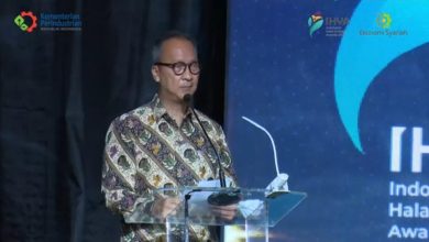 Agus Gumiwang Kartasasmita - Menteri Perindustrian