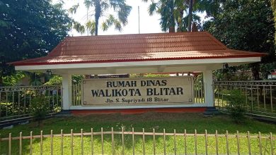 Wali Kota Blitar Kemalingan, Uang Rp 400 Juta dan Perhiasan Raib