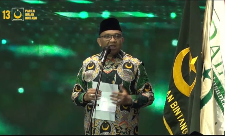 Afriansyah Noor (Sekjen Partai Bulan Bintang). Sumber Foto: SS Live Youtube PBB.