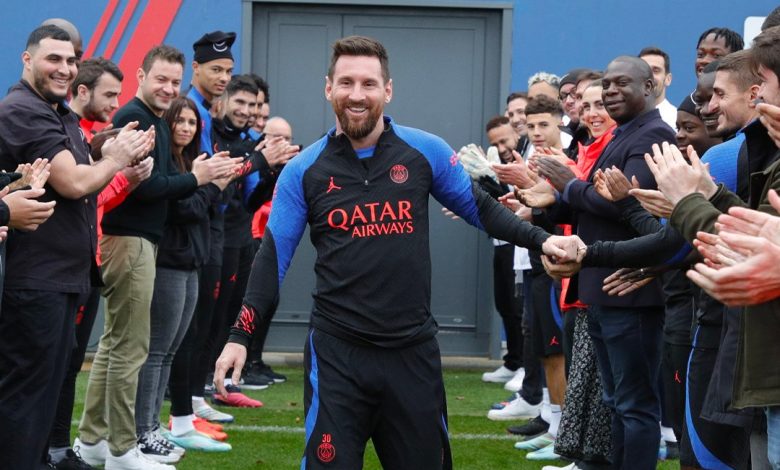 Messi Terima Guard of Honour dari Rekan Satu Timnya di PSG