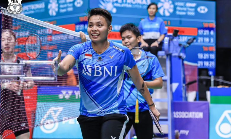 Apriyani/Siti Fadia berhasil lolos ke perempat final Malaysia Open 2023. Sumber Foto: Twitter @INABadminton.