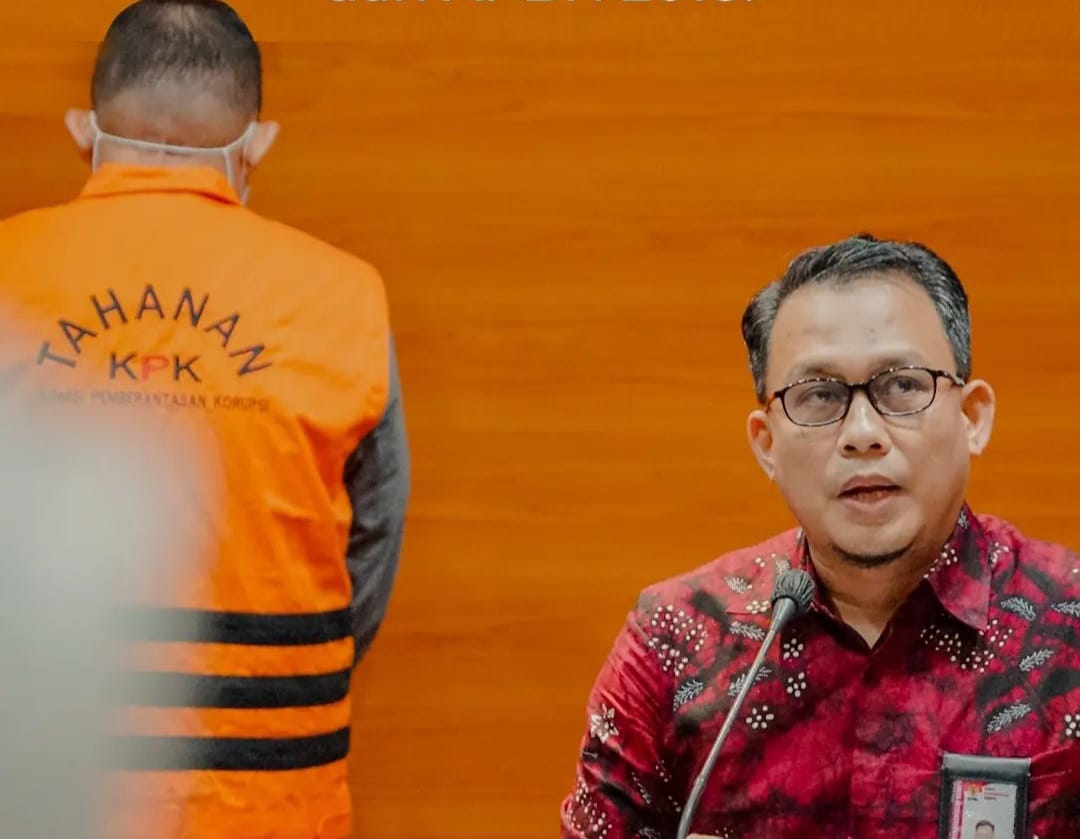 Keluarga Lukas Protes Tak Naik Pesawat Garuda, KPK Angkat Bicara