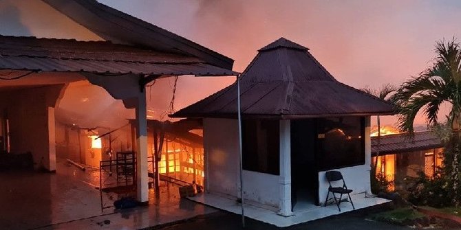 Rumah Dinas Kapolda Papua Kebakaran, Diduga Korsleting Listrik