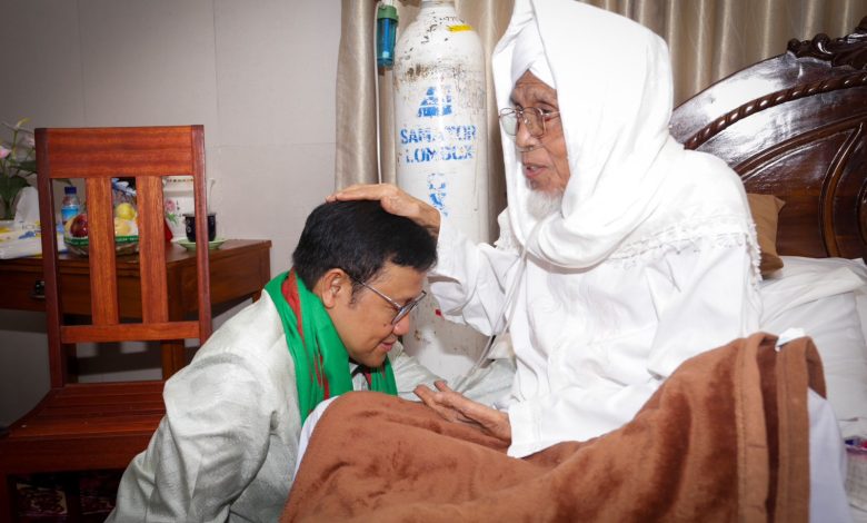 <strong>Gus Muhaimin Peringati 1 Abad NU Bersama Tuan Guru Turmudzi dan Ulama se-NTB</strong>