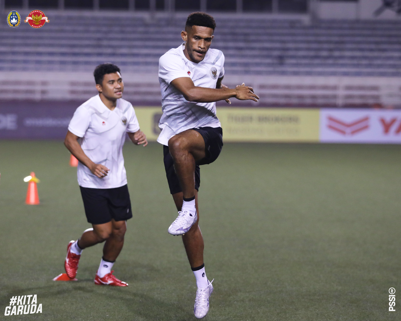 Timnas Indonesia jalani Official Training sebagai persiapan laga kontra Filipina. Sumber foto: Twitter @PSSI