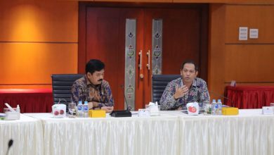 Menteri ATR/BPN Hadi Tjahjanto dan Wakil Ketua KPK Nurul Ghufron. Sumber: Humas KPK