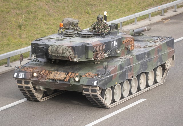 Tank Leopard buatan Jerman. Sumber Foto: news.sky.