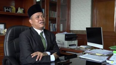 Akhmad Mujahidin Mantan Rektor UIN Suska Riau, sumber foto: Twitter @PakSelll_