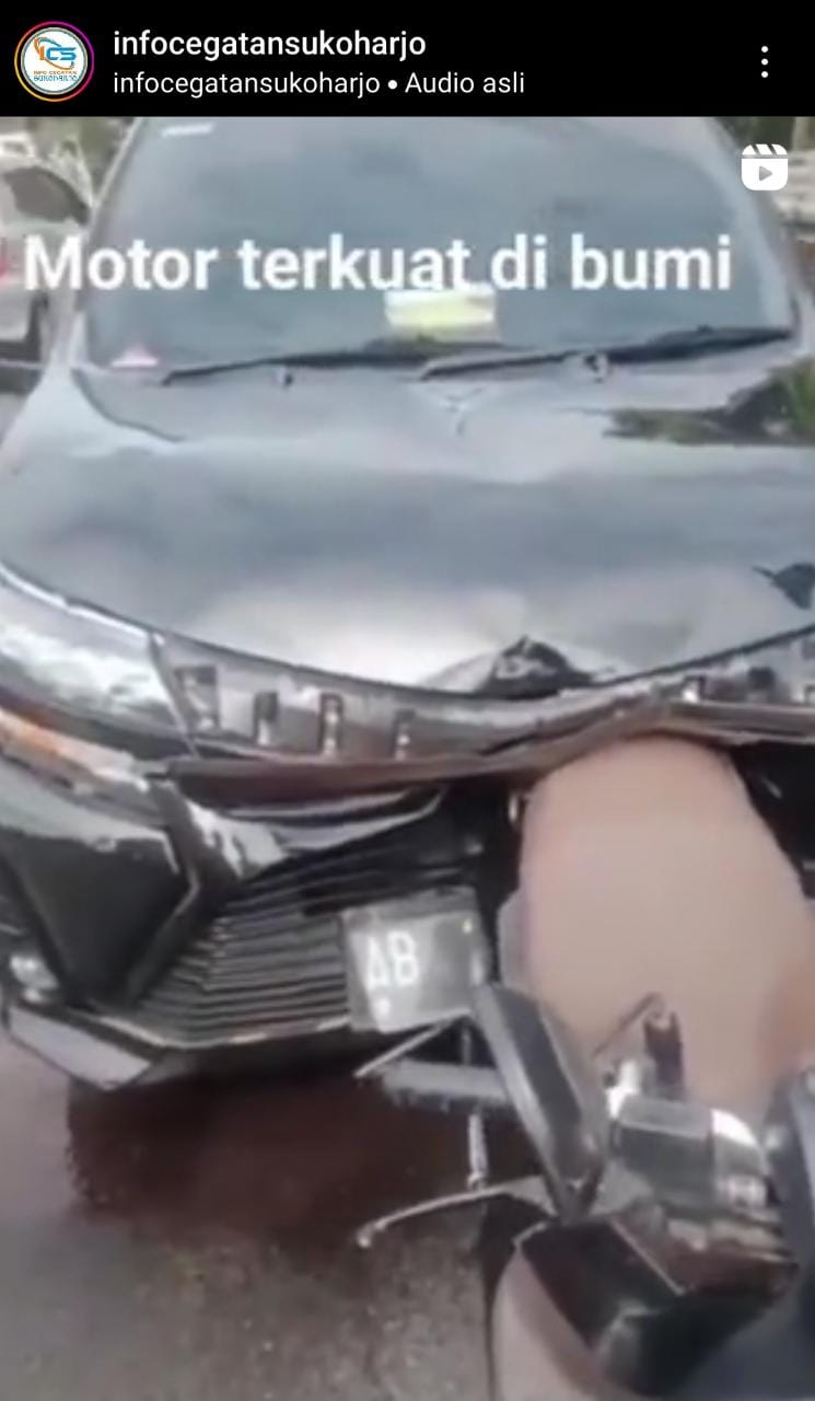 <strong>Viral Avanza Penyok Tabrak Scoopy, Ini Pentingnya Crumple Zone Bagi Mobil.</strong>