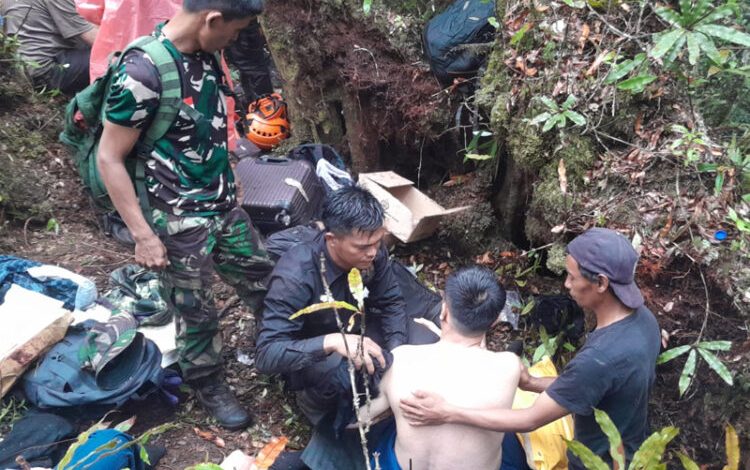 Bikin haru, Kapolda Jambi Tak Mau Dievakuasi Sebelum Anggotanya Dulu