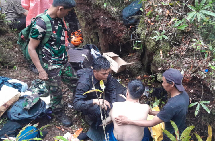 Bikin haru, Kapolda Jambi Tak Mau Dievakuasi Sebelum Anggotanya Dulu