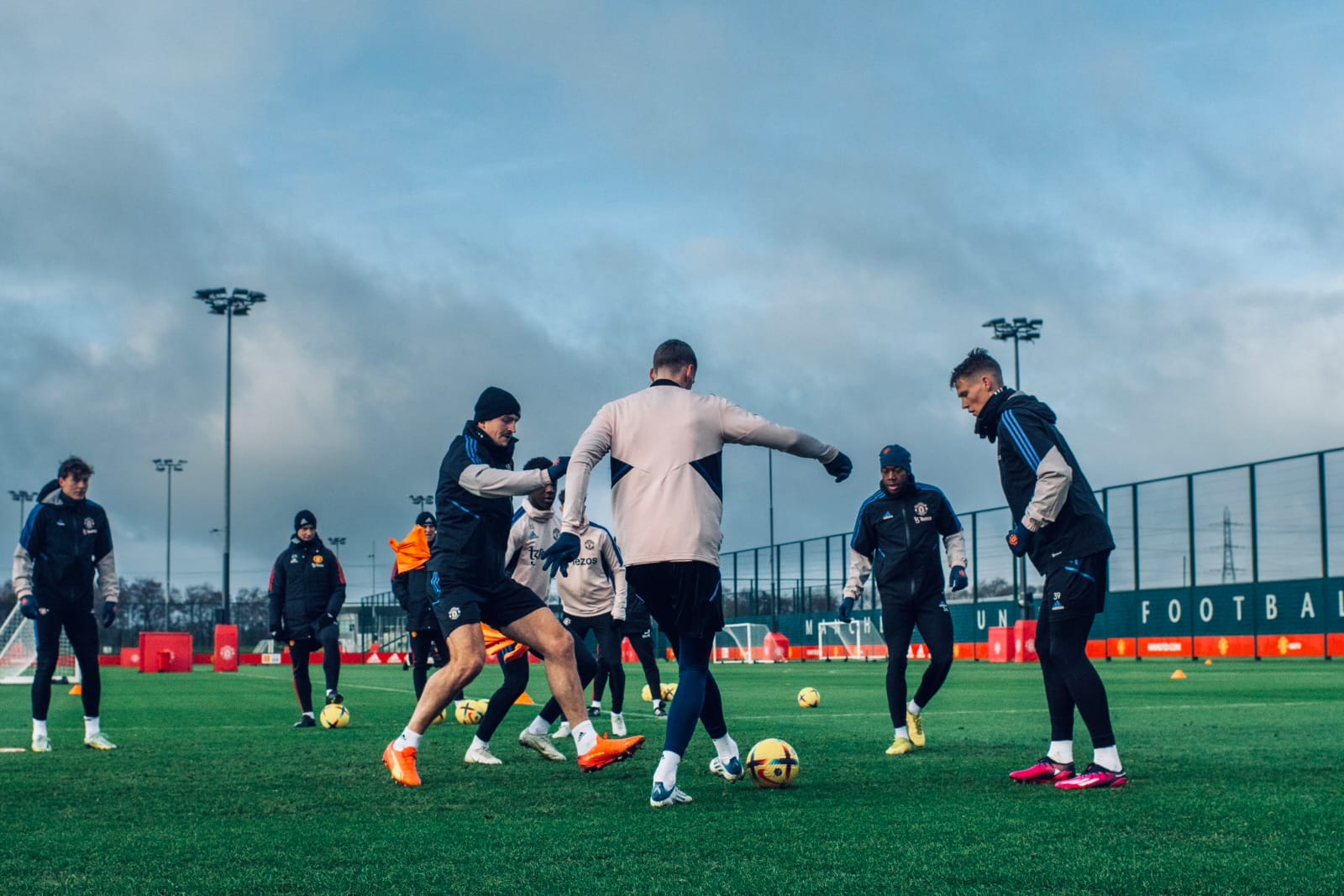 Komplek Latihan MU di Carrington. Sumber foto: Twitter @ManUtd