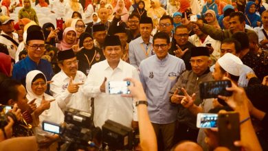 Suasana Kebersamaan Prabowo-Sandi dengan Amien Rais di Pilpres 2019, Sumber Foto: Twitter/ @sandiuno