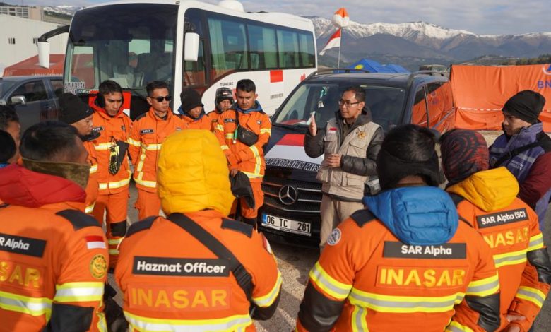 Basarnas Cari Dua WNI Korban Gempa di Turki Sumber Foto: Website Kementerian Luar Negeri