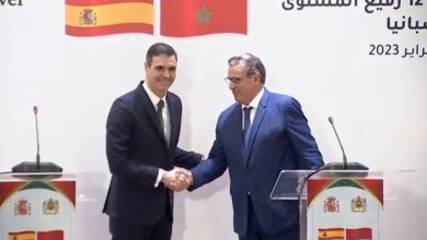 Pedro Sanzhez (Perdana Menteri Spanyol) dan Aziz Akhannouch (Kepala Pemerintahan Maroko) Sumber Foto: tangkapan layar twitter @sanchezcastejon