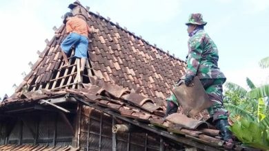 Atap Rumah Warga Rusak Ringan. Sumber Foto: Instagram @bpbd_sukabumi