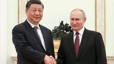 Keterangan Foto: Xi Jinping (Presiden China) dan Vladimir Putin (Presiden Rusia) ketika mengadakan pertemuan. Sumber Foto: Twitter @ayubu_madenge