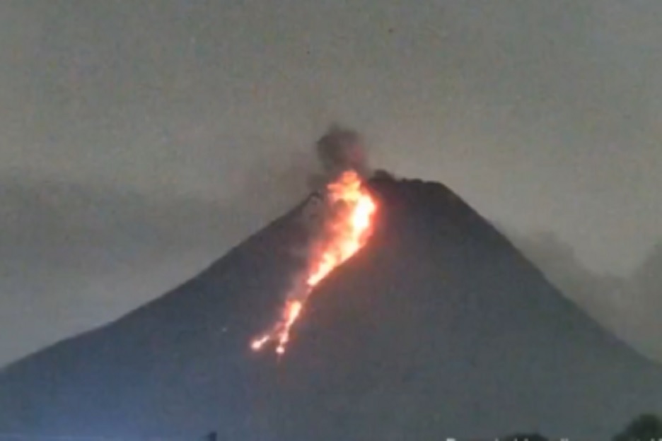 Guguran lava Gunung Merapi. Sumber foto: Badan Geologi