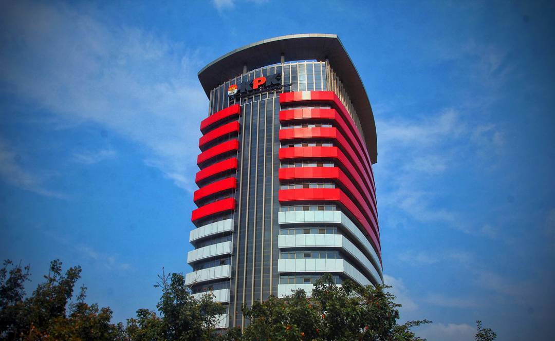 Dugaan Korupsi Bansos di Kemensos, KPK Periksa 11 Saksi Gedung Komisi Pemberantasan Korupsi . Sumber Foto: instagram @kroenisme