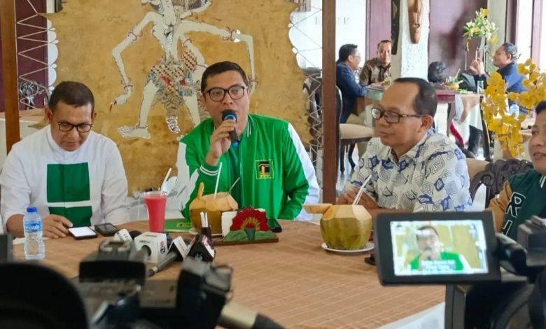 PPP Prediksi PDIP Jadi Kekuatan Dahsyat jika Gabung KIB