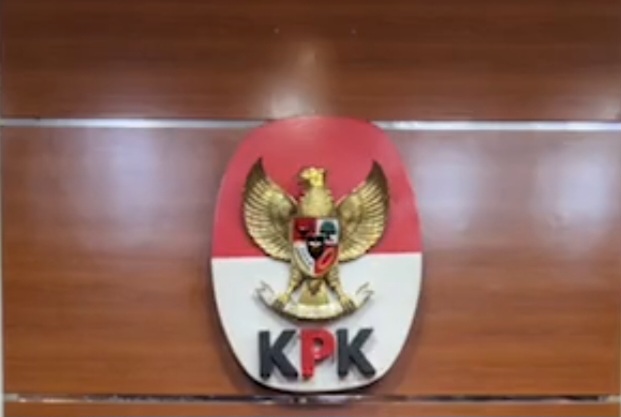 Hasil Korupsi Bupati Kapuas untuk Pencalegan Istri