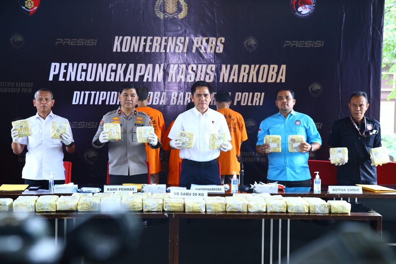 Ilustrasi penyelundupan sabu. Sumber foto: Tribratanews.Polri.go.id