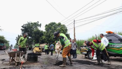 Pemkab Lumajang Targetkan Perbaikan Jalan Rampung Sebelum Lebaran